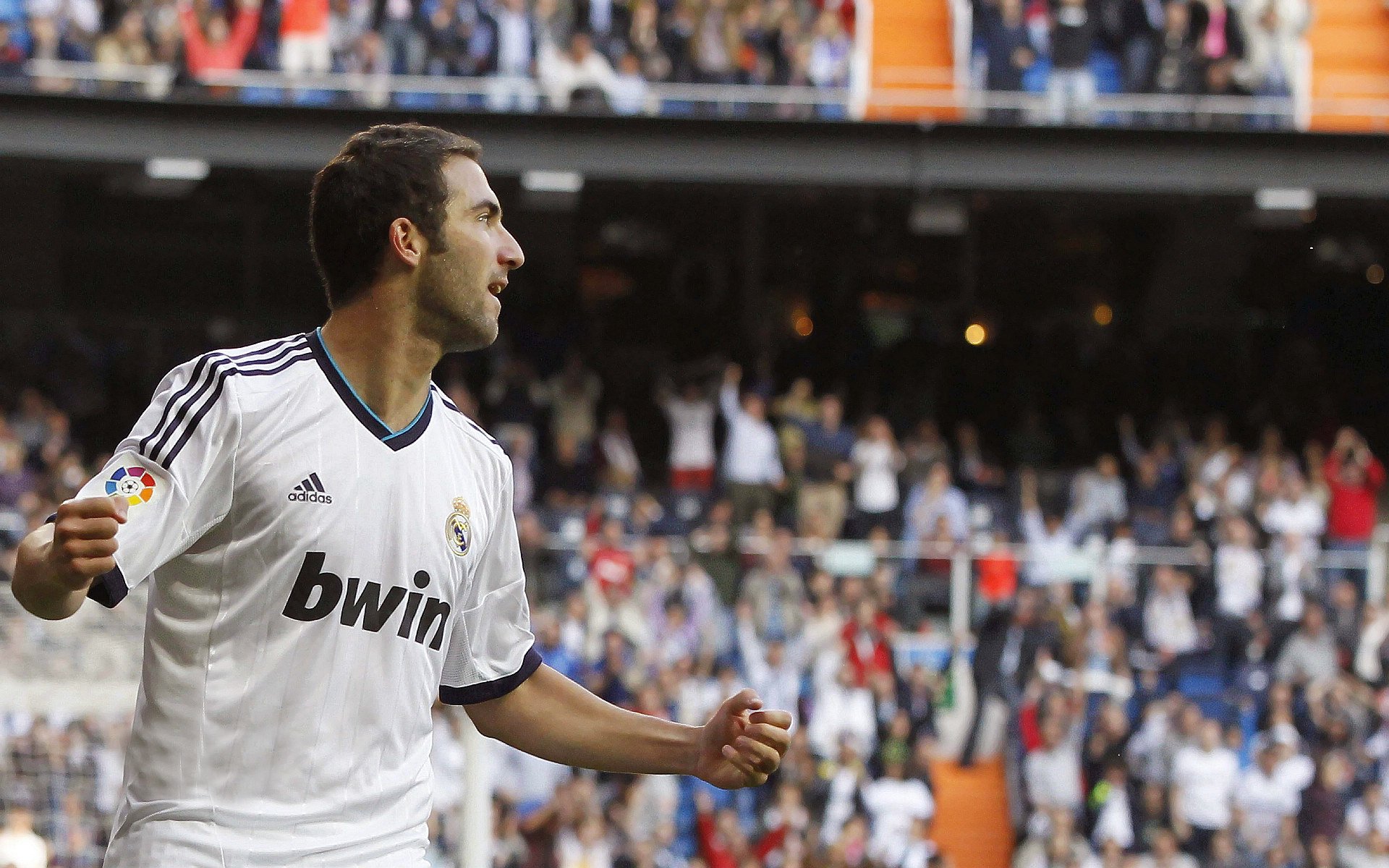 2026年世界青年田径锦标赛：中国U20短跑接力夺冠震惊赛场