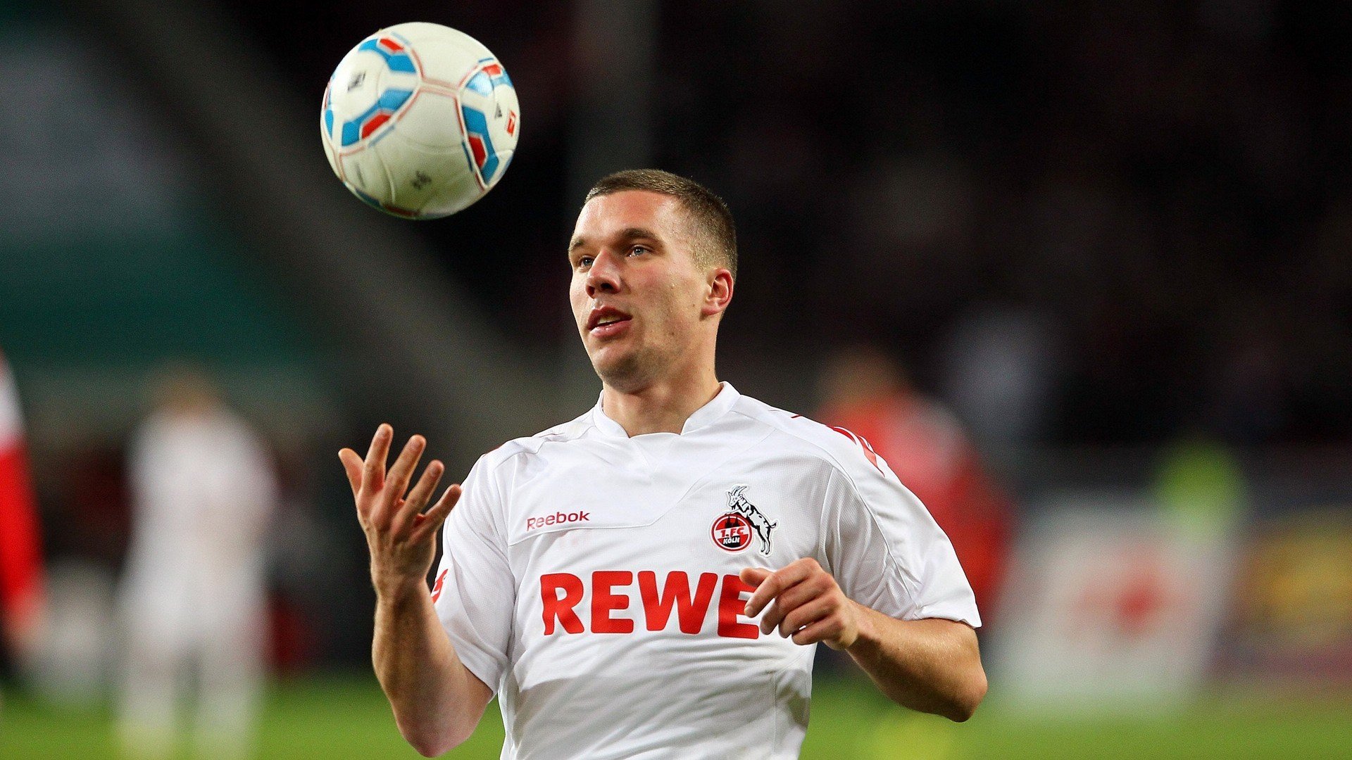 体育产业市场规模预测